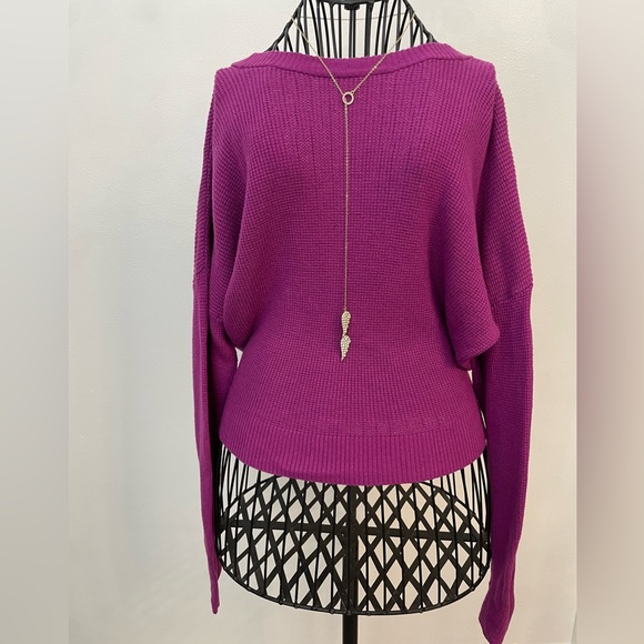 2 way purple top size S - Picture 6 of 8